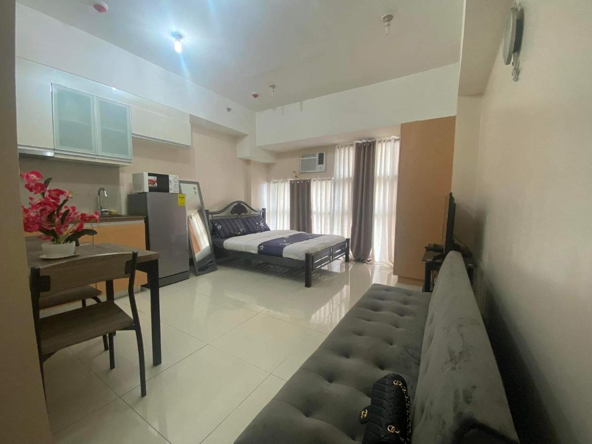 Condotel In Venice Grand Canal Mall Taguig Exterior photo